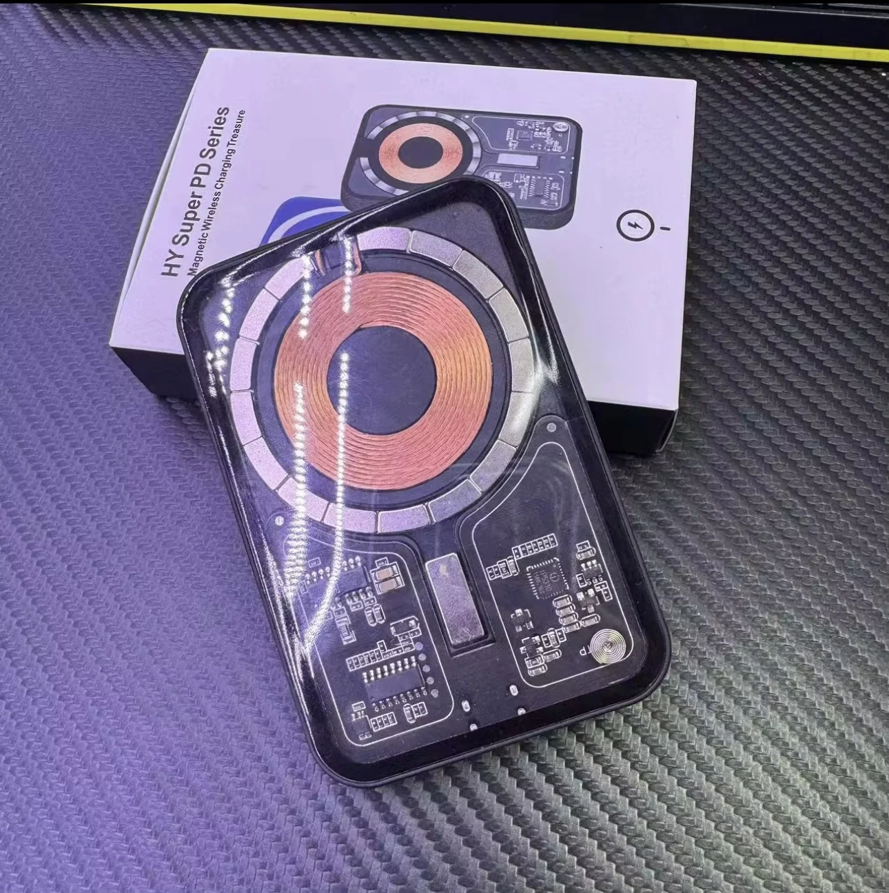 Power bank magnétique sans fil 10 000 mAh